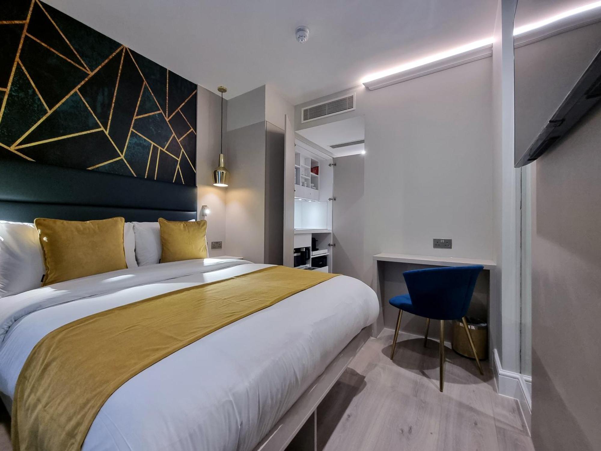 West Brompton Aparthotel
